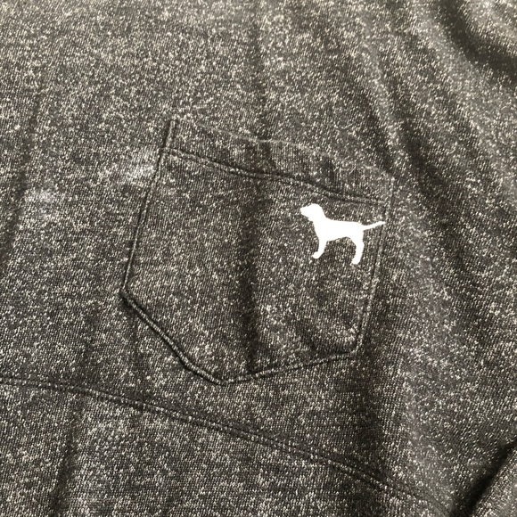 VS PINK Campus Tee - Picture 2 of 4